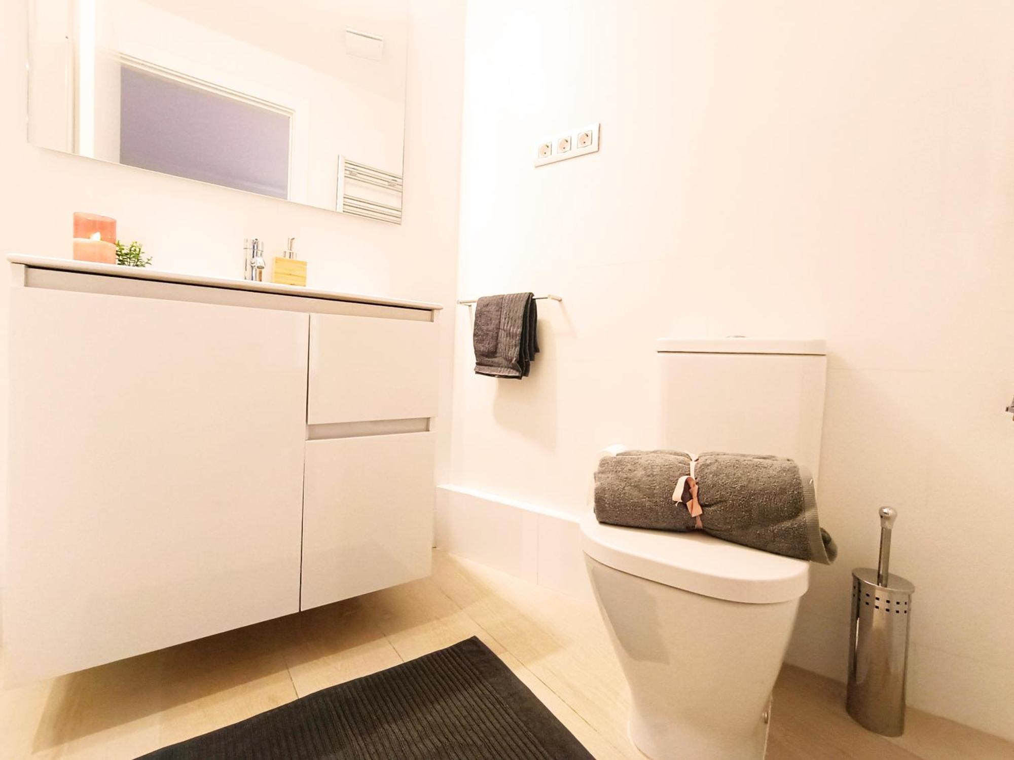 Private Rooms By Plaza Universidad 巴塞罗那 外观 照片